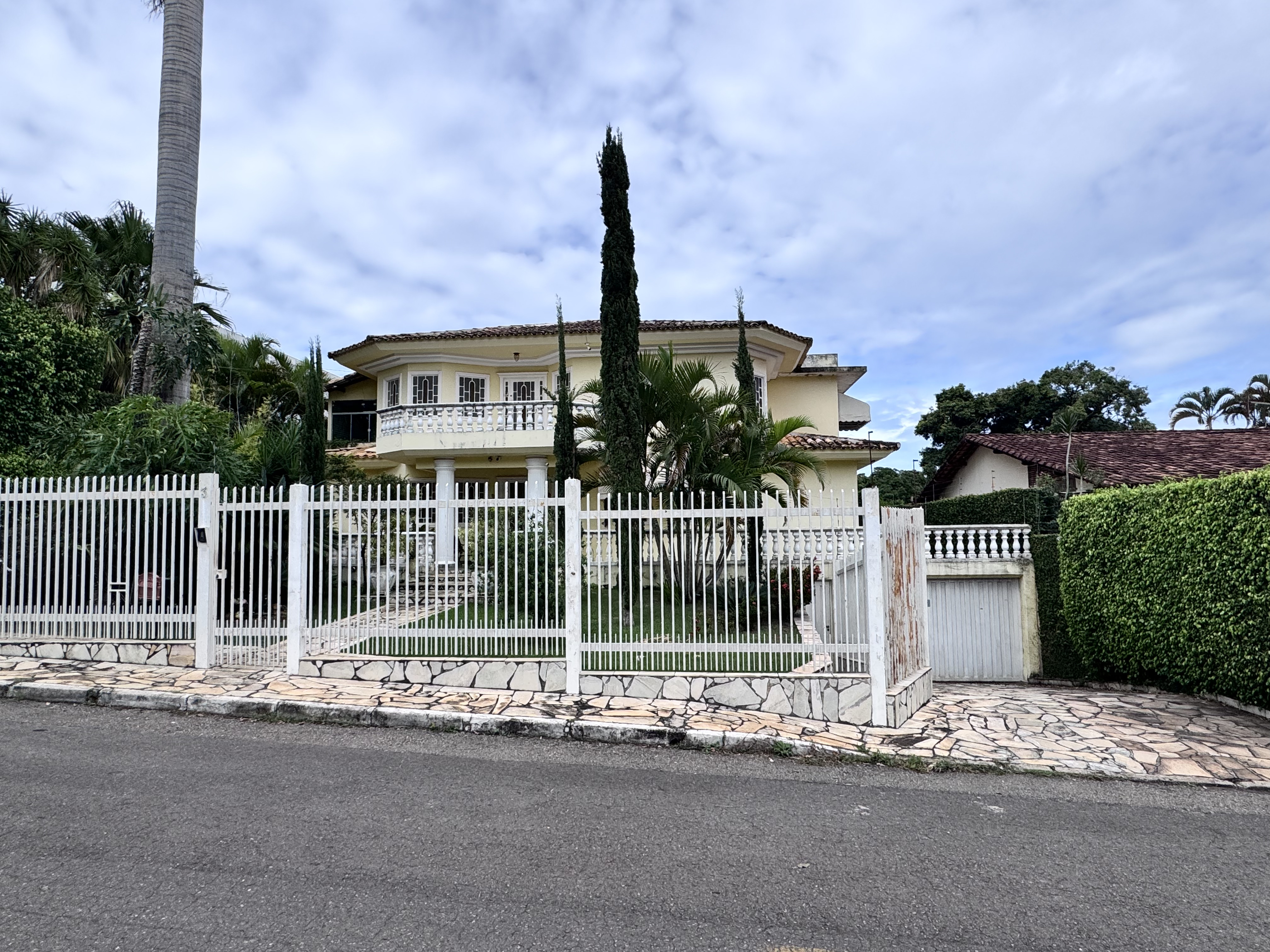 Luxuosa casa à venda